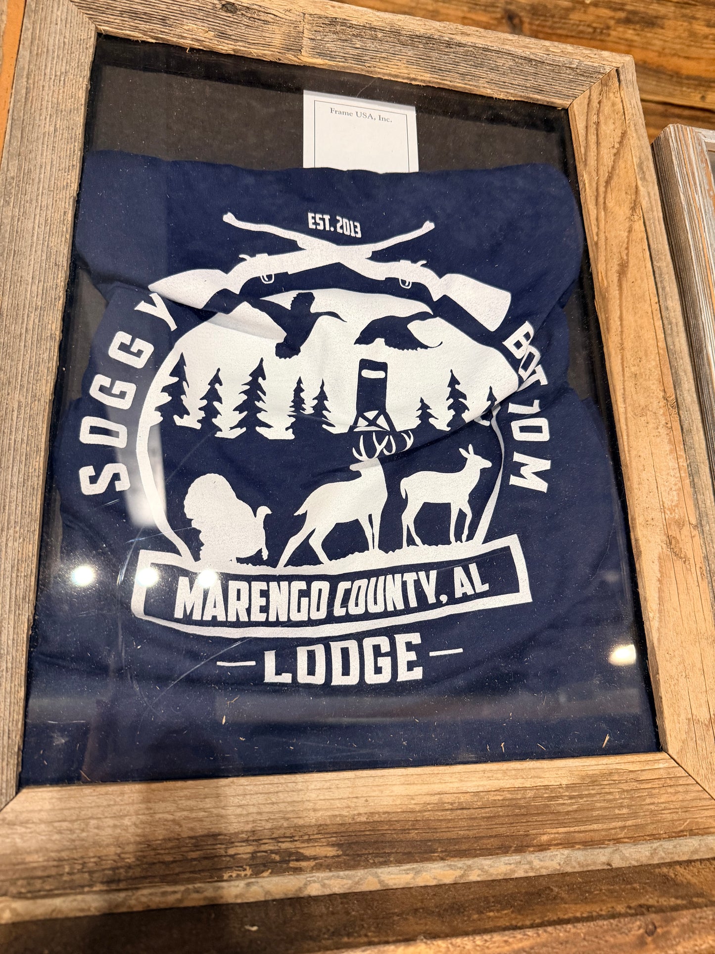 SBL T-SHIRT (SHOOTING HOUSE WITH DEER & TURKEY)
